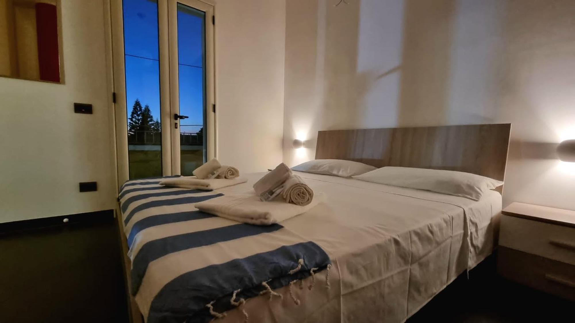 La Suite Di Poseidone Torre Specchia Ruggeri Exterior foto